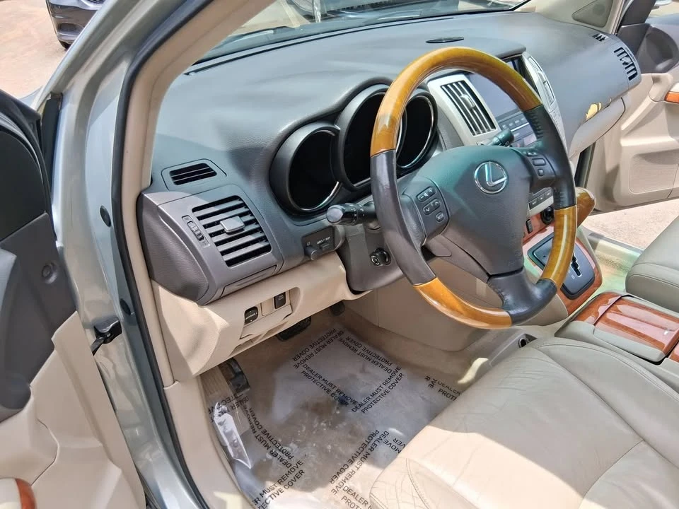 2008 Lexus RX 2nd Gen - Image 2 of 20