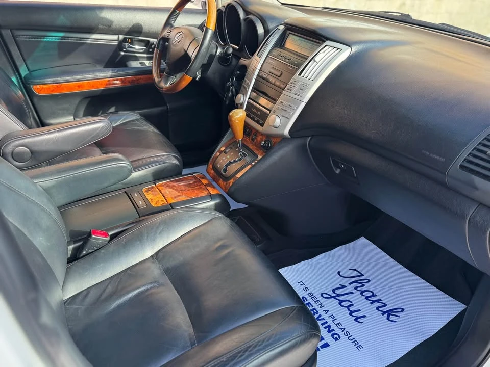 2008 Lexus RX 2nd Gen - Image 11 of 14