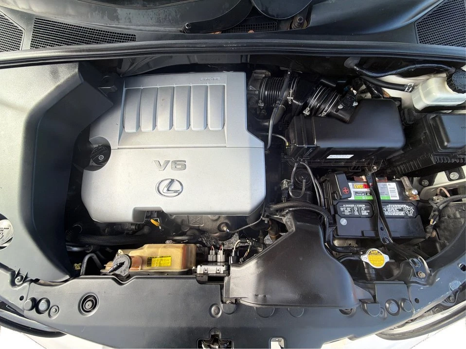 2008 Lexus RX 2nd Gen - Image 11 of 20