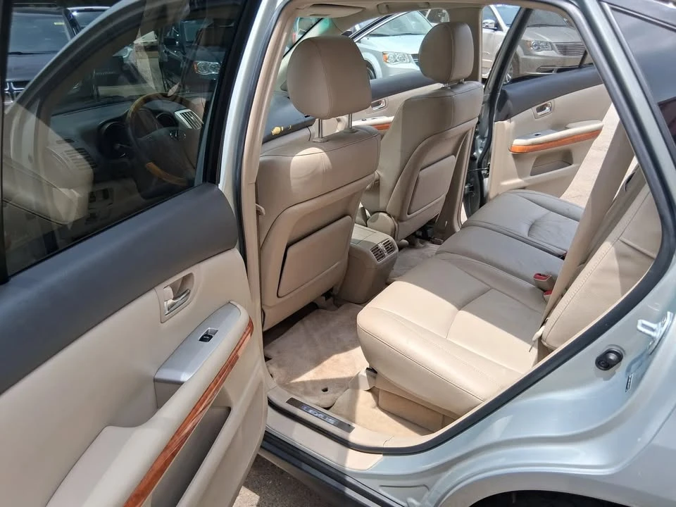 2008 Lexus RX 2nd Gen - Image 3 of 20