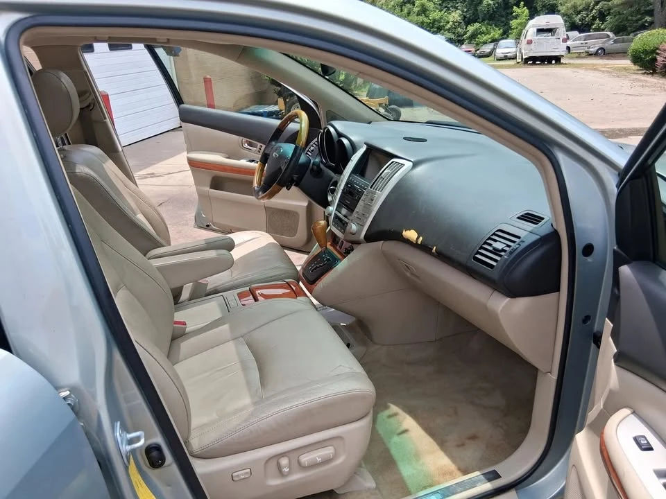 2008 Lexus RX 2nd Gen - Image 5 of 20