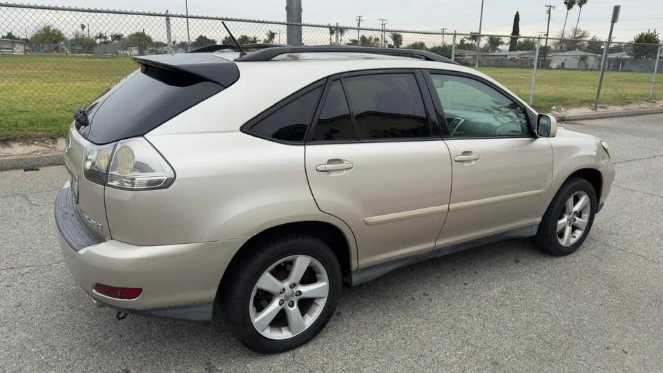 2008 Lexus RX 2nd Gen - Image 3 of 11