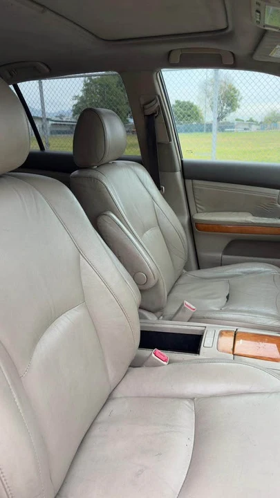 2008 Lexus RX 2nd Gen - Image 8 of 11
