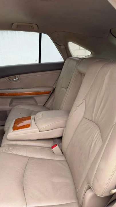 2008 Lexus RX 2nd Gen - Image 10 of 11