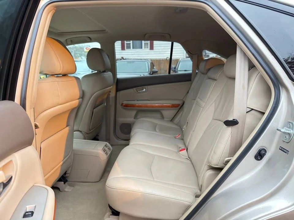 2008 Lexus RX 2nd Gen - Image 16 of 19