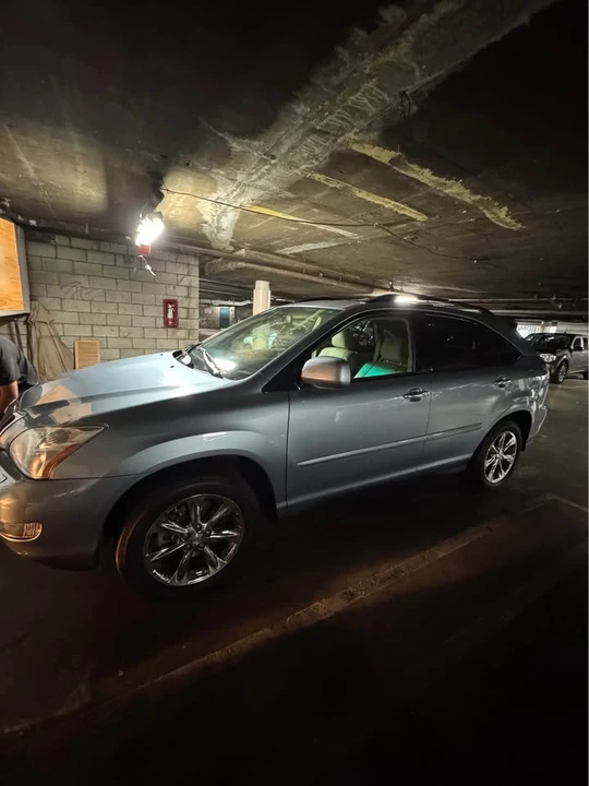 2008 Lexus RX 2nd Gen - Image 12 of 18