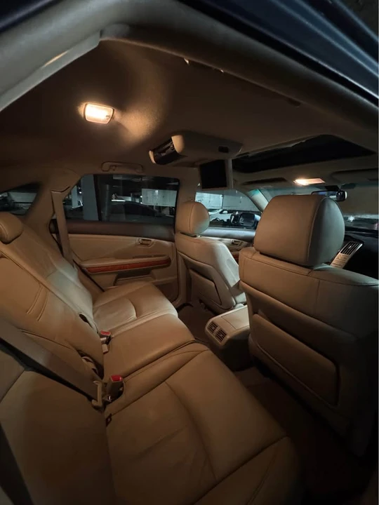 2008 Lexus RX 2nd Gen - Image 8 of 18