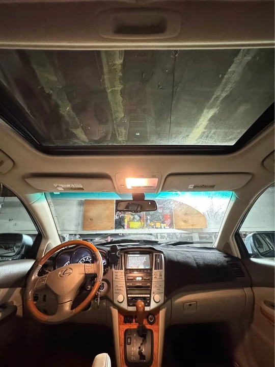 2008 Lexus RX 2nd Gen - Image 7 of 18