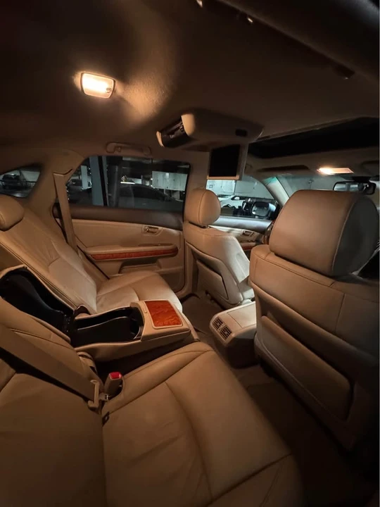 2008 Lexus RX 2nd Gen - Image 3 of 18
