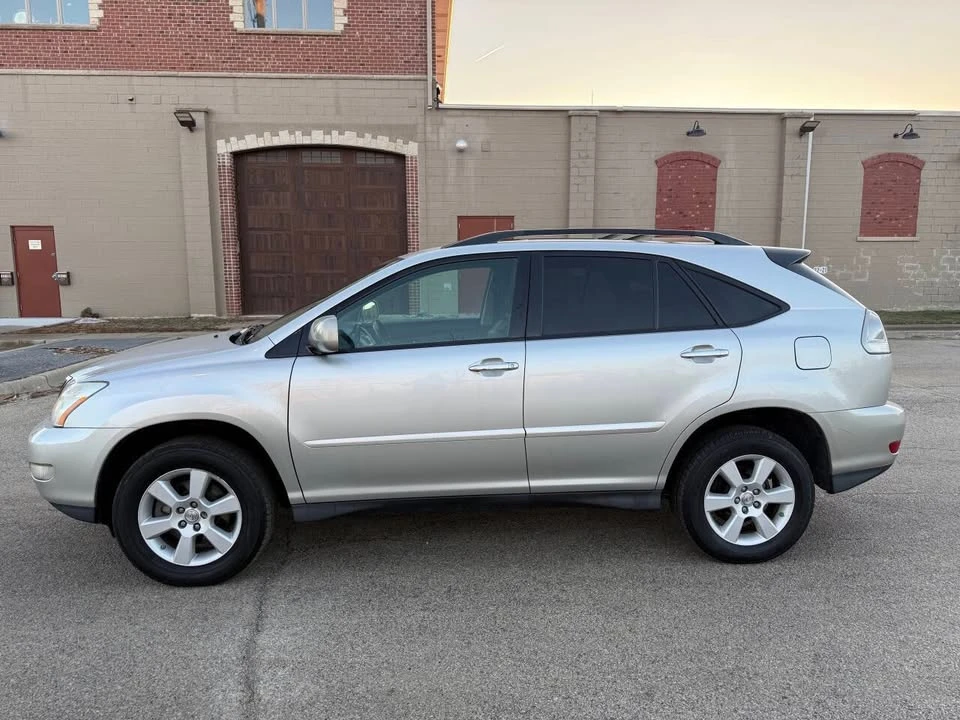 2008 Lexus RX 2nd Gen - Image 2 of 19
