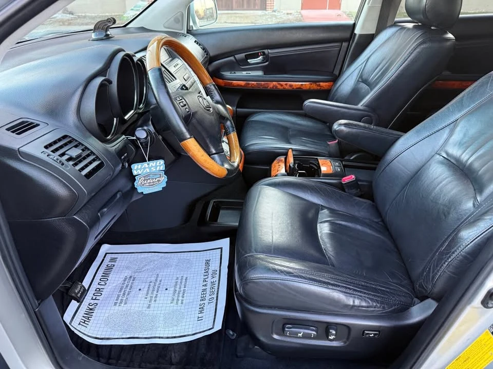 2008 Lexus RX 2nd Gen - Image 9 of 19