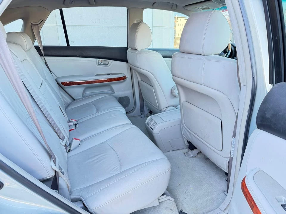 2008 Lexus RX 2nd Gen - Image 5 of 9