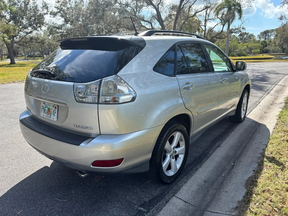 2008 Lexus RX 2nd Gen - Image 5 of 17
