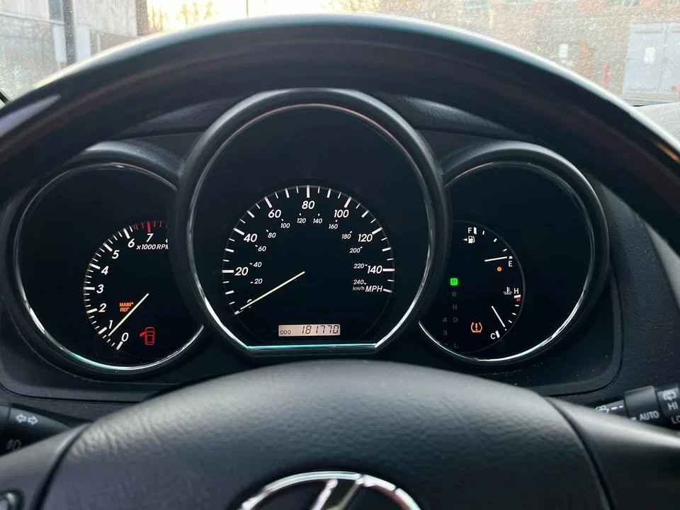 2008 Lexus RX 2nd Gen - Image 9 of 15