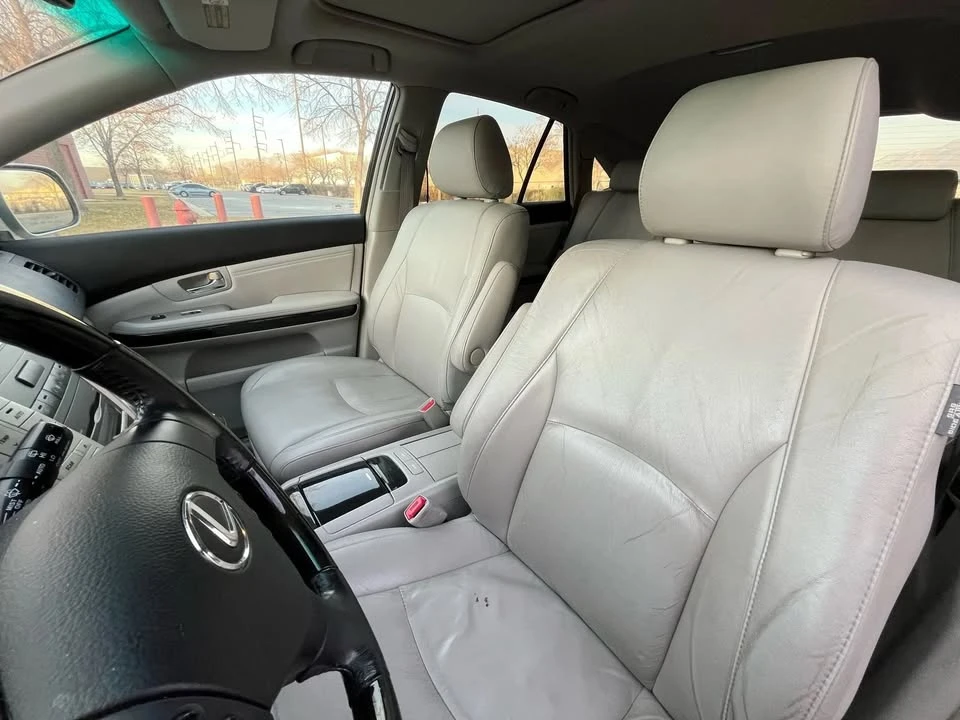 2008 Lexus RX 2nd Gen - Image 11 of 15