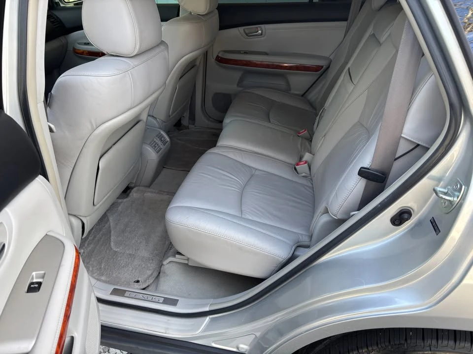 2008 Lexus RX 2nd Gen - Image 12 of 17