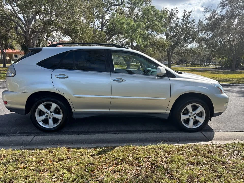 2008 Lexus RX 2nd Gen - Image 6 of 17