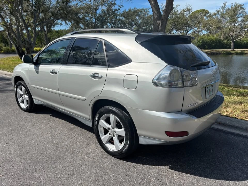 2008 Lexus RX 2nd Gen - Image 3 of 17