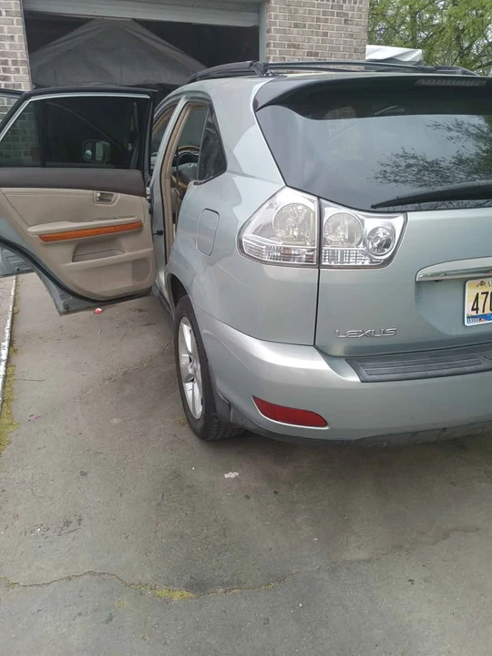 2008 Lexus RX 2nd Gen - Image 3 of 3