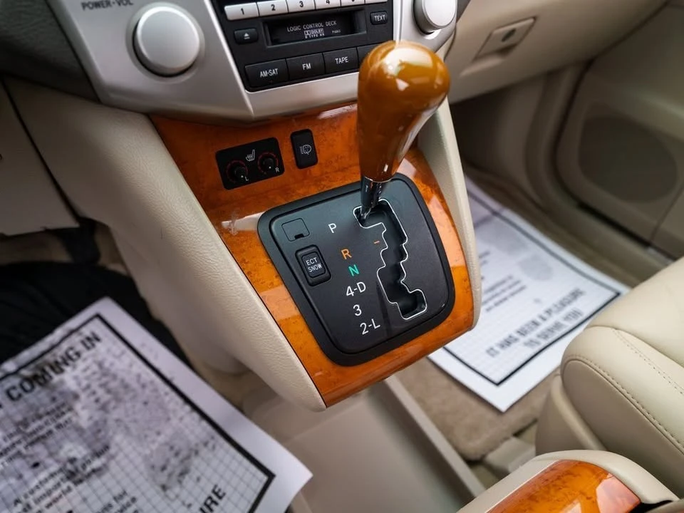 2008 Lexus RX 2nd Gen - Image 13 of 20