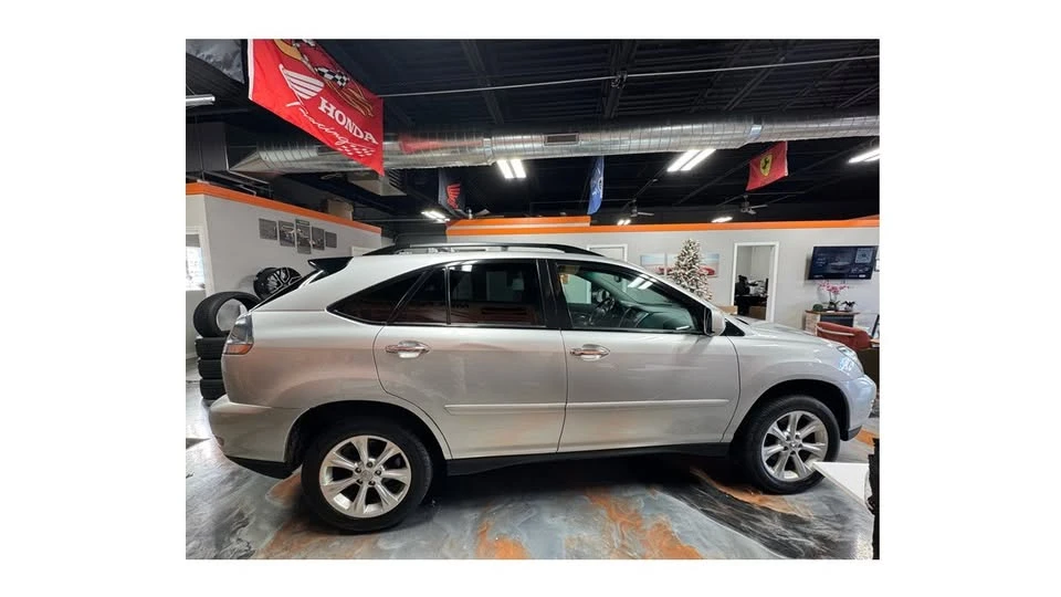 2008 Lexus RX 2nd Gen - Image 2 of 10