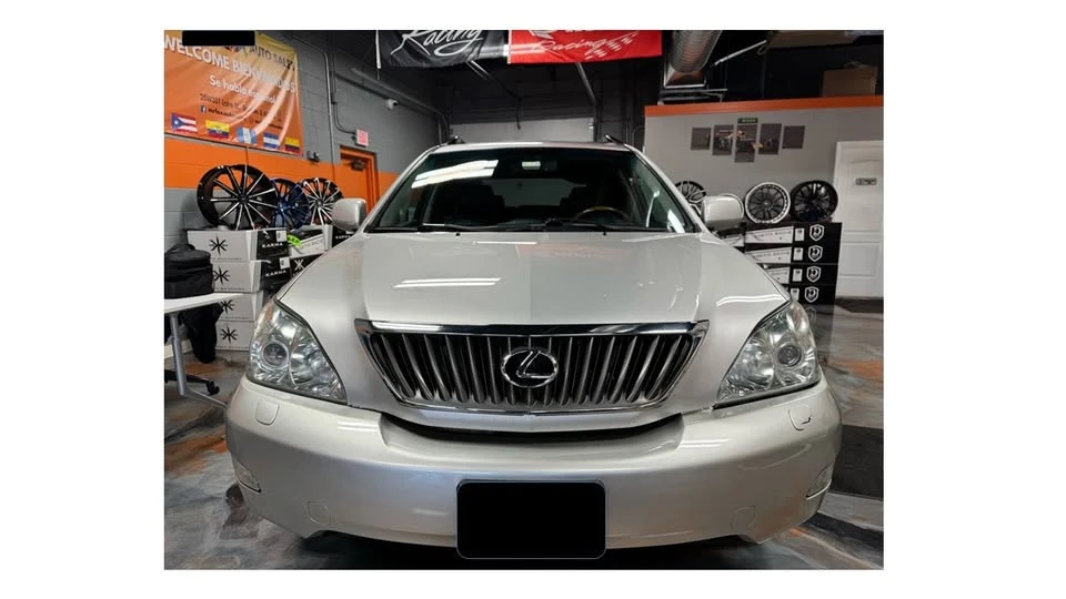 2008 Lexus RX 2nd Gen - Image 3 of 10