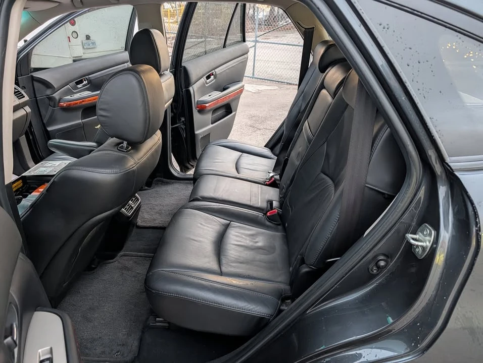 2008 Lexus RX 2nd Gen - Image 9 of 20