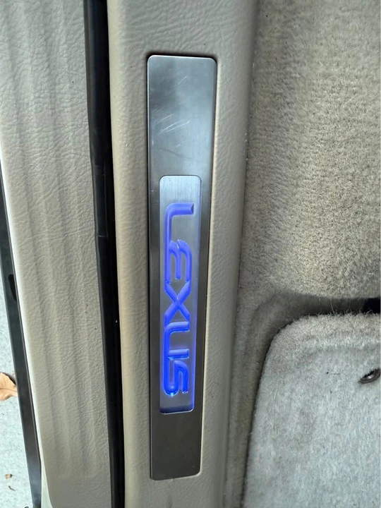 2008 Lexus RX 2nd Gen - Image 13 of 17