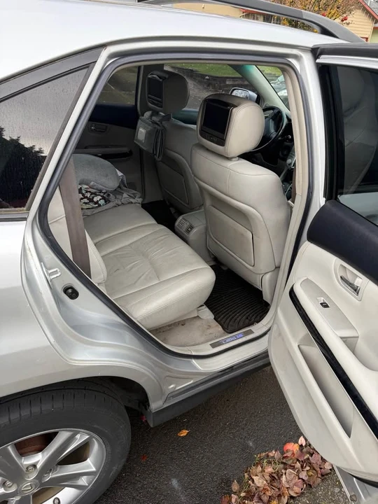 2008 Lexus RX 2nd Gen - Image 3 of 9