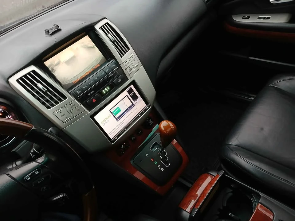 2008 Lexus RX 2nd Gen - Image 13 of 15