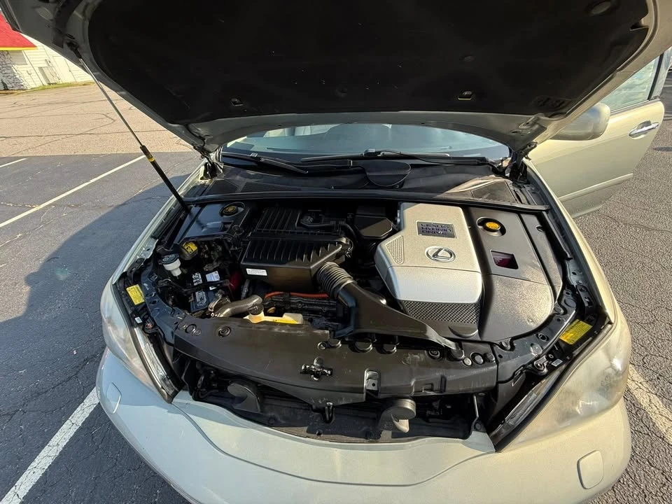 2008 Lexus RX 2nd Gen - Image 11 of 20