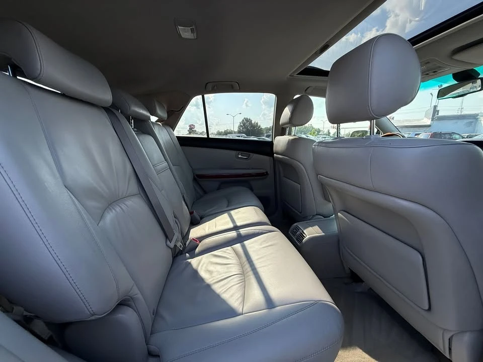 2008 Lexus RX 2nd Gen - Image 17 of 20