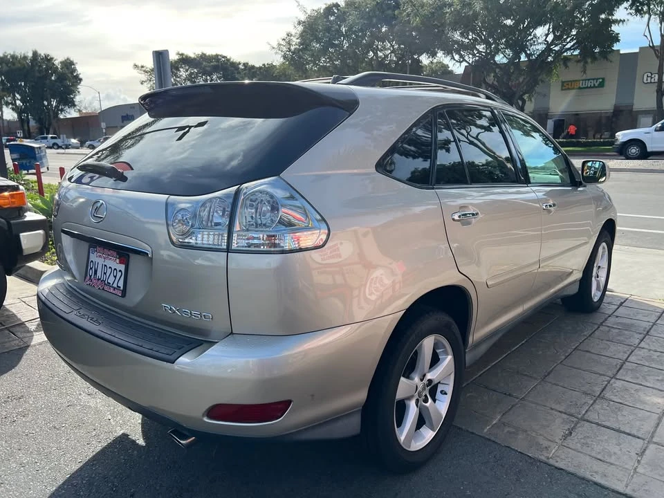 2008 Lexus RX 2nd Gen - Image 6 of 10