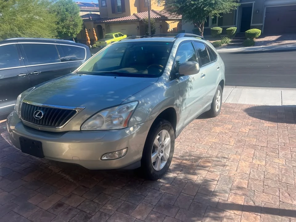 2008 Lexus RX 2nd Gen - Image 3 of 10