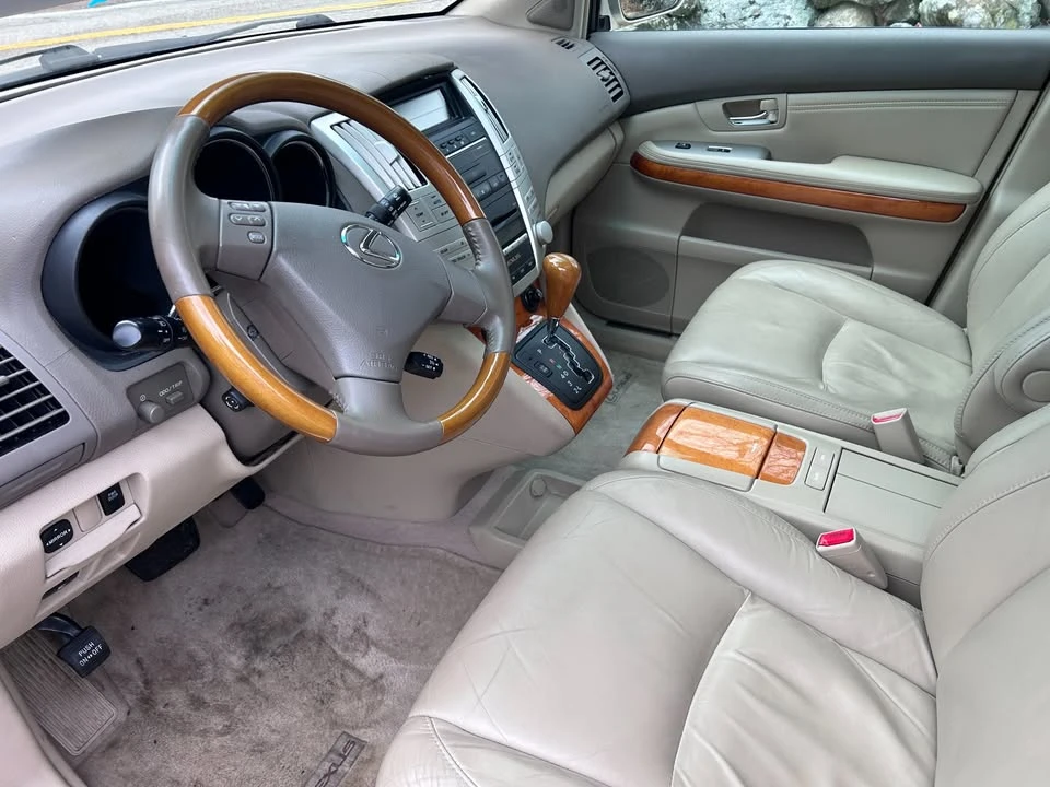 2008 Lexus RX 2nd Gen - Image 8 of 16