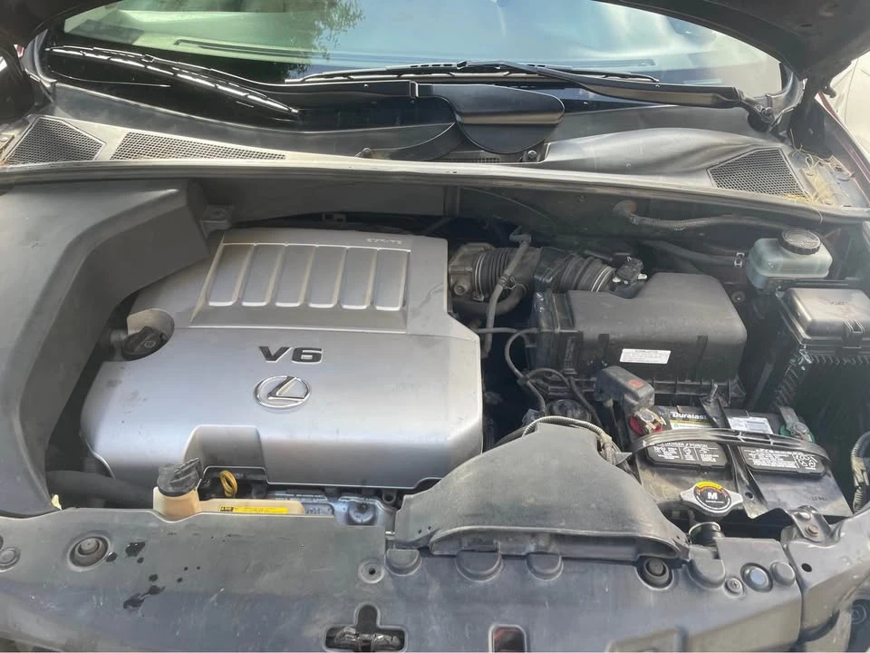 2008 Lexus RX 2nd Gen - Image 11 of 13
