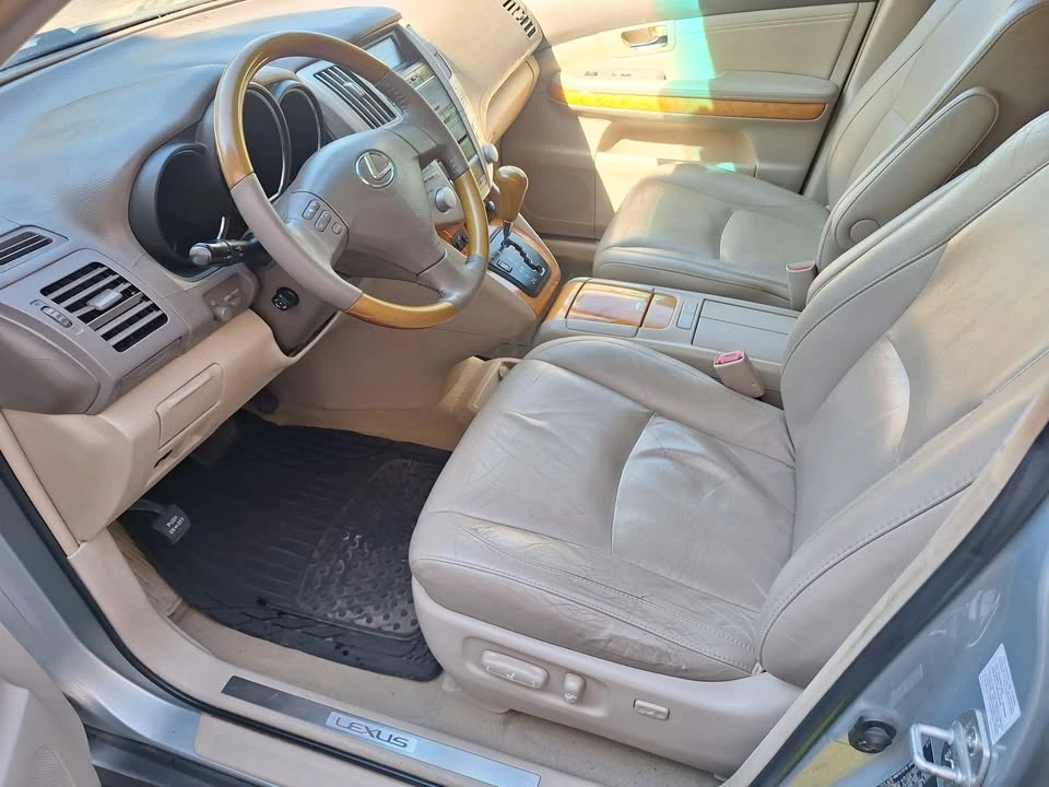 2008 Lexus RX 2nd Gen - Image 9 of 12