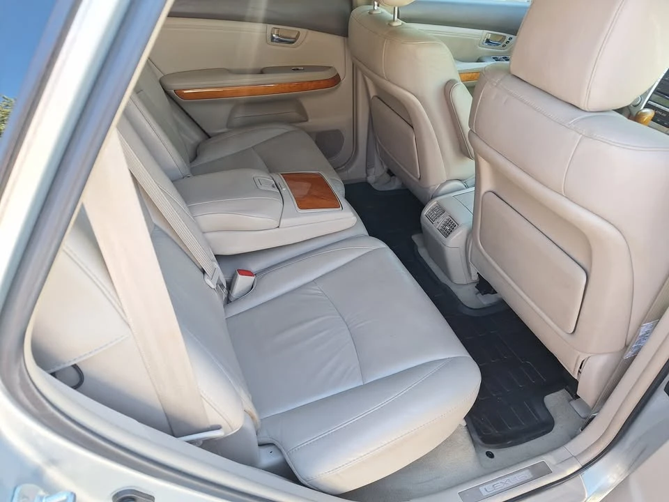 2008 Lexus RX 2nd Gen - Image 11 of 12