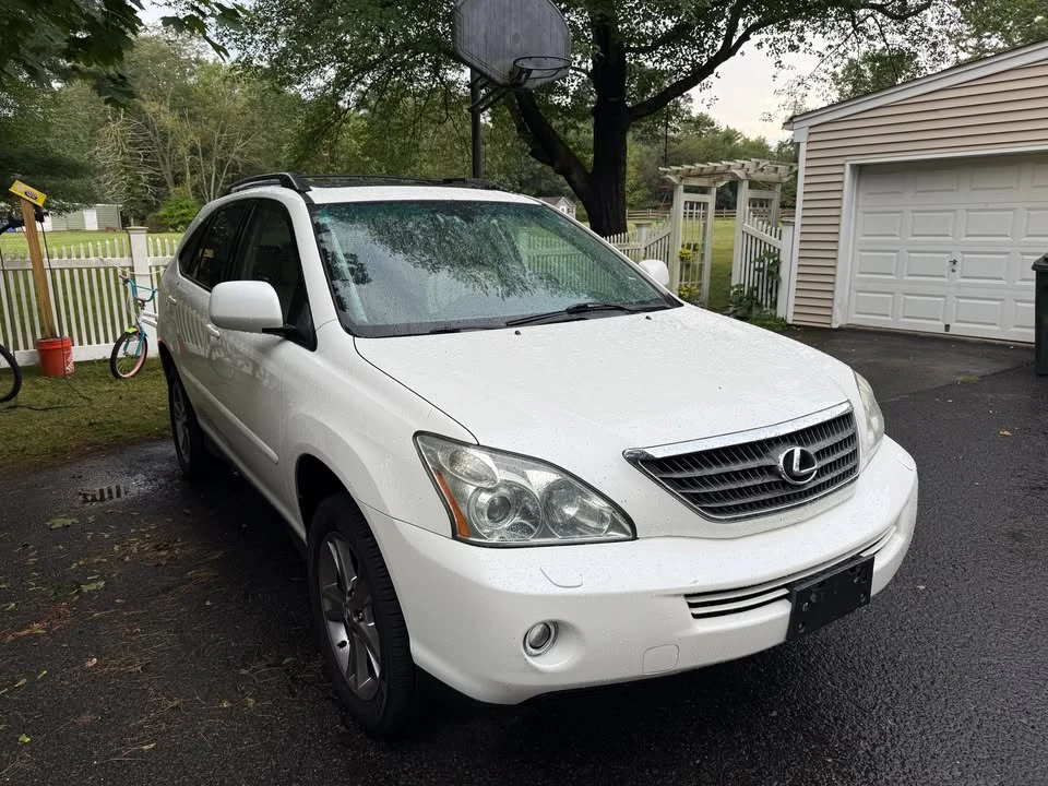 2008 Lexus RX 2nd Gen - Image 2 of 8