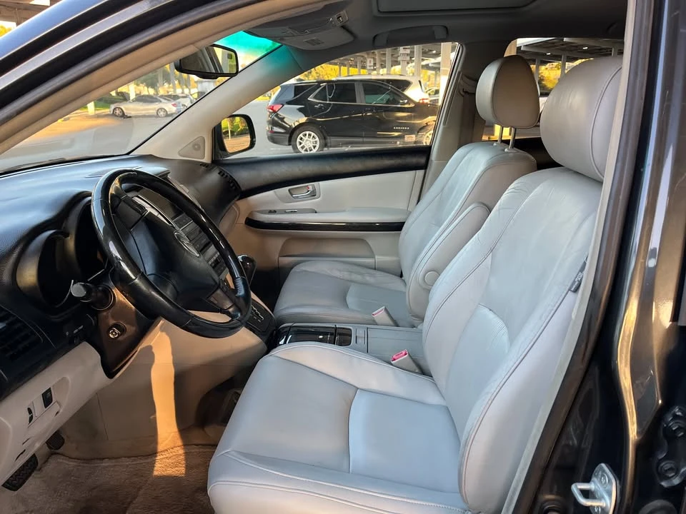 2008 Lexus RX 2nd Gen - Image 12 of 19