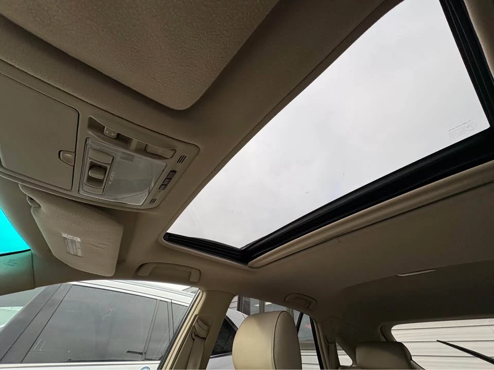 2008 Lexus RX 2nd Gen - Image 12 of 12