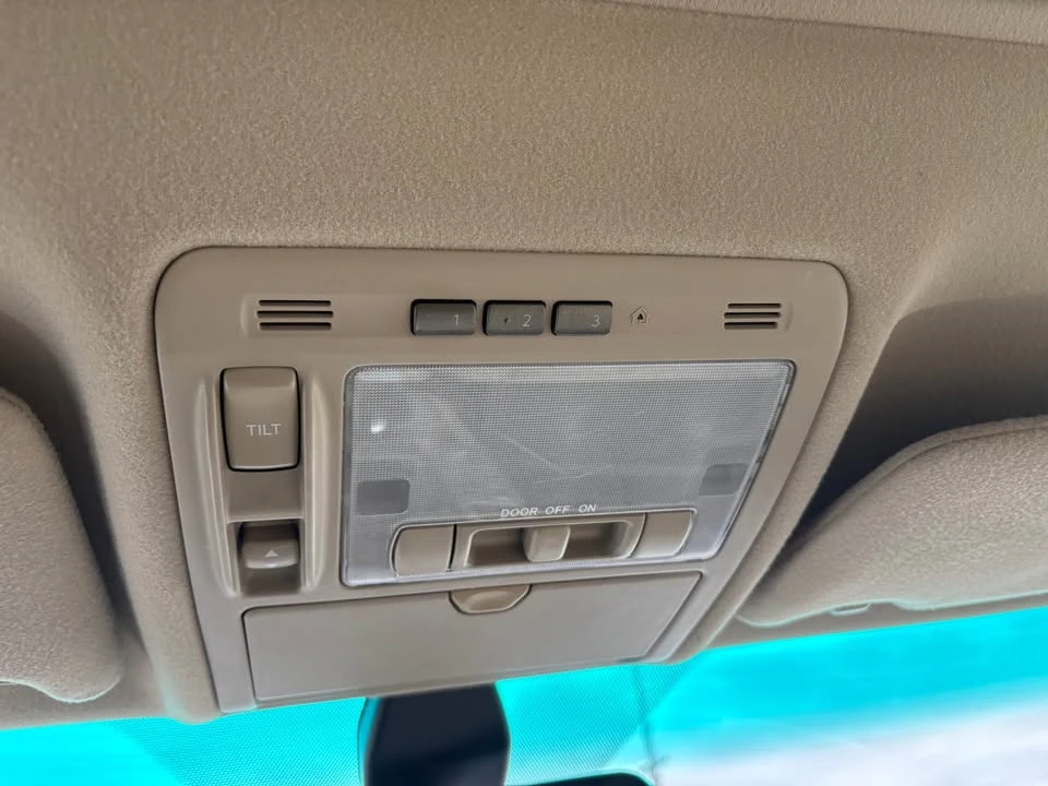 2008 Lexus RX 2nd Gen - Image 11 of 12