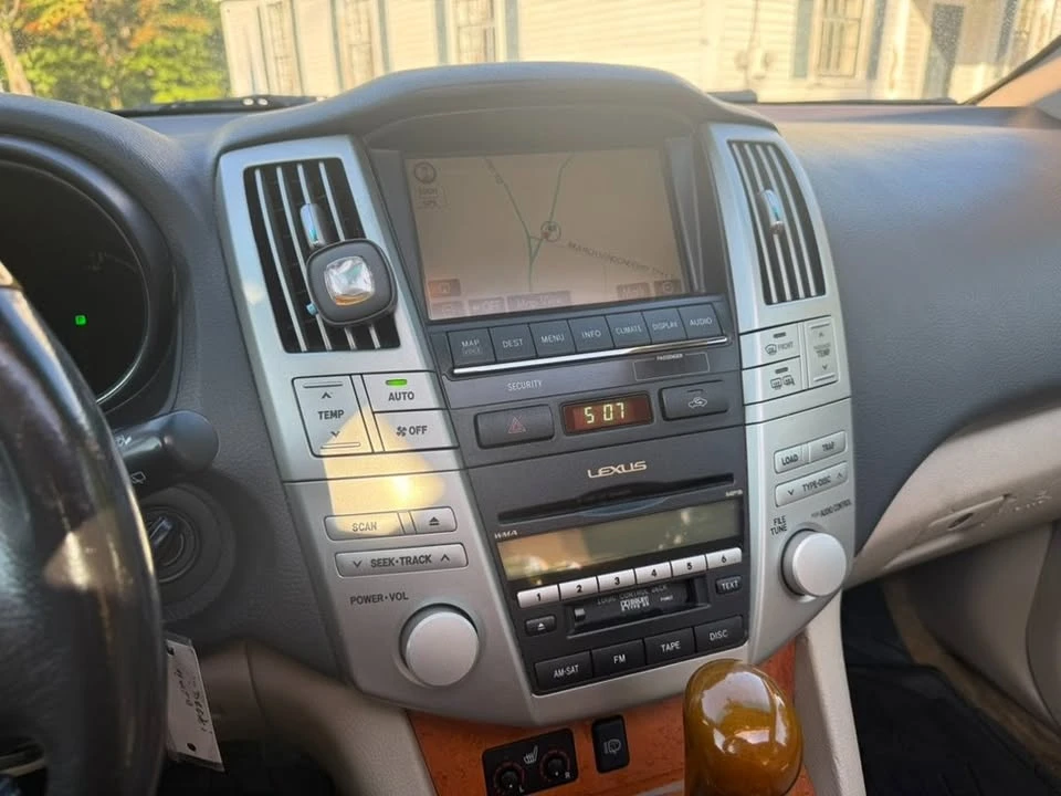 2008 Lexus RX 2nd Gen - Image 13 of 20