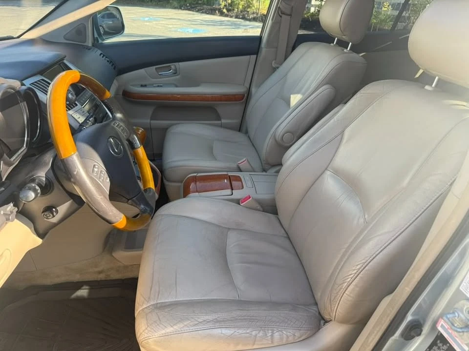 2008 Lexus RX 2nd Gen - Image 9 of 20