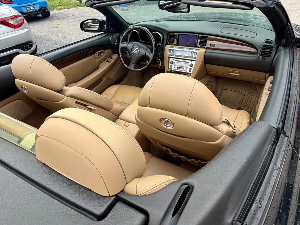 2008 Lexus SC430 - Image 18 of 19