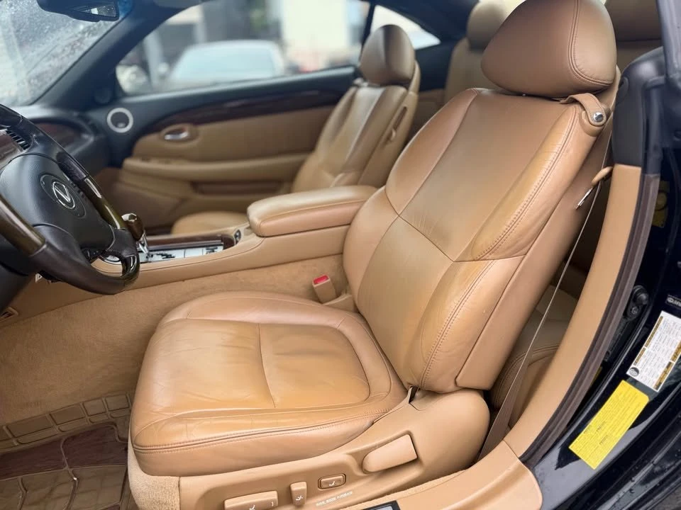 2008 Lexus SC430 - Image 10 of 19
