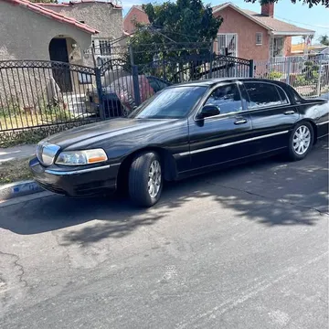 2008 Lincoln Continental Signature Sedan 4D