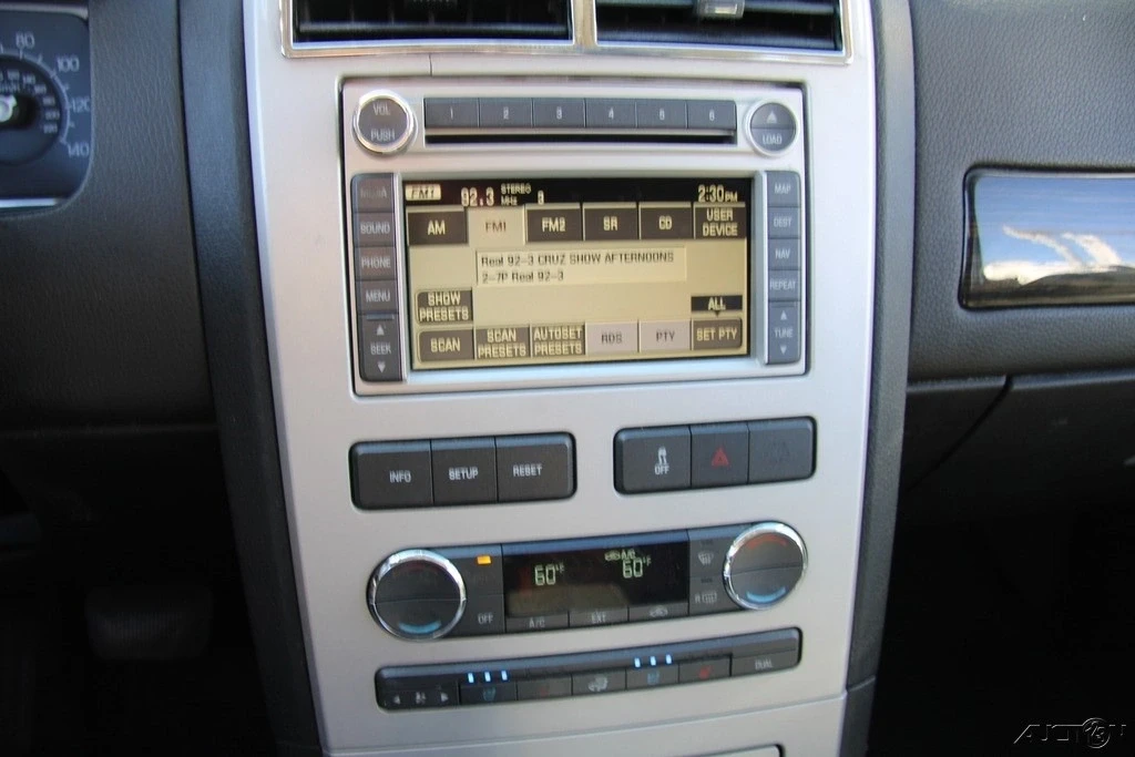 2008 Lincoln MKX - Image 16 of 21