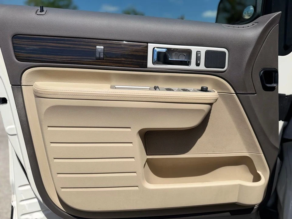 2008 Lincoln MKX - Image 10 of 21