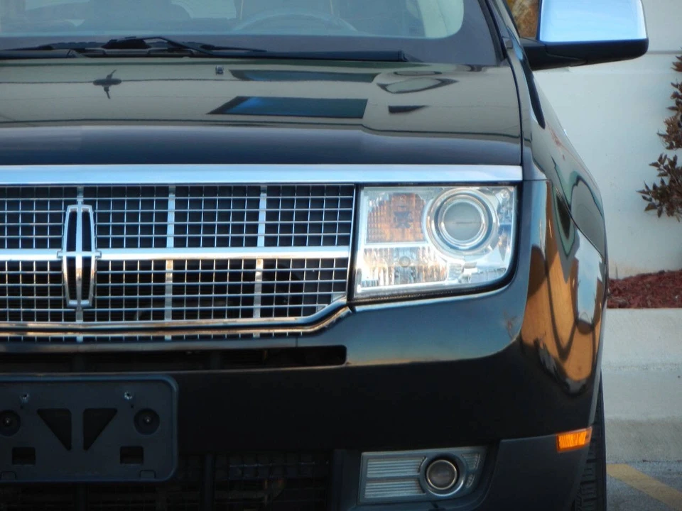2008 Lincoln MKX - Image 8 of 12
